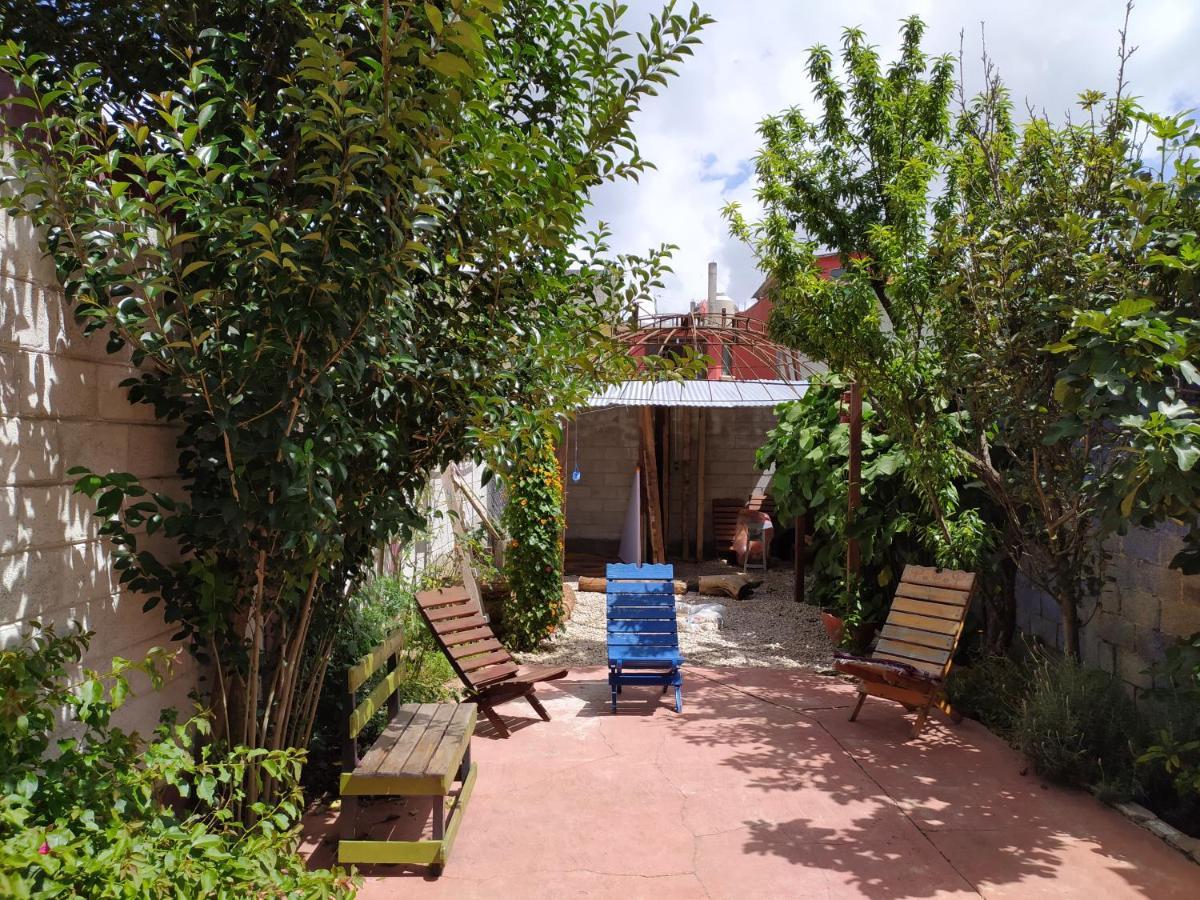 Lipi House Hostel ซานกริสโตบัล เด ลาสกาซาส ภายนอก รูปภาพ