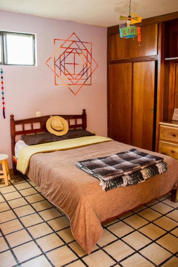 Lipi House Hostel ซานกริสโตบัล เด ลาสกาซาส ภายนอก รูปภาพ
