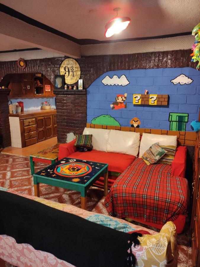 Lipi House Hostel ซานกริสโตบัล เด ลาสกาซาส ภายนอก รูปภาพ